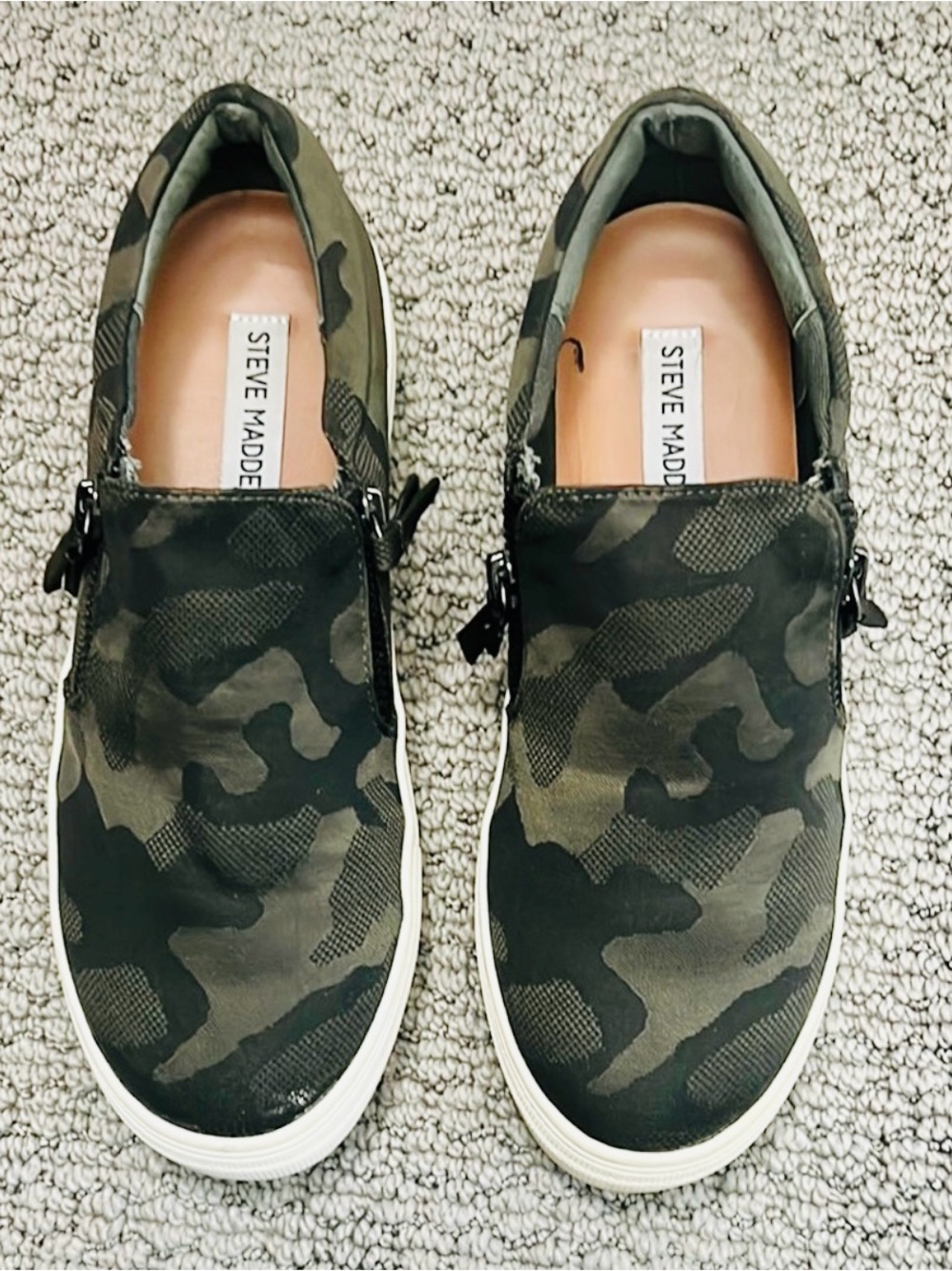 Steve Madden Camo Slip-On Sneakers in Olive/Black size 7.5 women’s